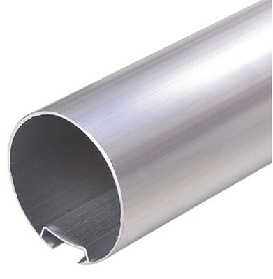 O alumínio redondo de alumínio sem emenda do perfil do dissipador de calor do tubo da tubulação expulsou 25mm serrilhados 45mm 70mm