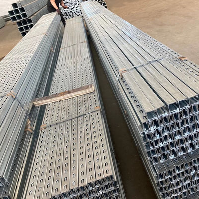 Cortadora de aluminio llevada ahuecada de canal del perfil del panel para las escaleras que encienden 40 x 120 40 x 40