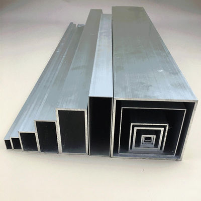 Abgezogenes Aluminiumrohr fertigte großer Durchmesser-anodisiertes Quadrat besonders an